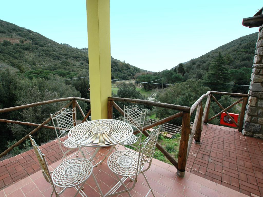 Villaggio Di Mezzo Ortano ريو مارينا الغرفة الصورة