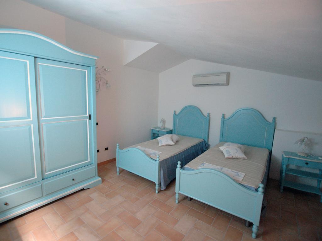 Villaggio Di Mezzo Ortano ريو مارينا الغرفة الصورة