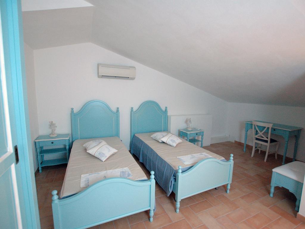 Villaggio Di Mezzo Ortano ريو مارينا الغرفة الصورة